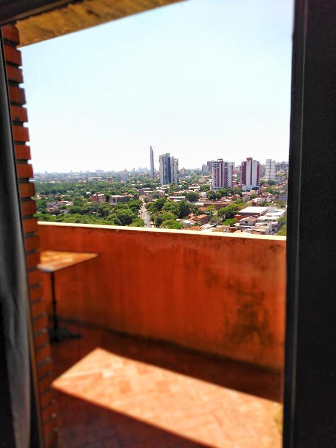 Amplio Depto De 2 Dormitorios, Zona Plaza Uruguaya 亚松森 外观 照片